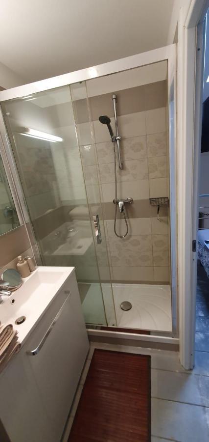 Apartment Joli Duplex Cathedrale Cannes